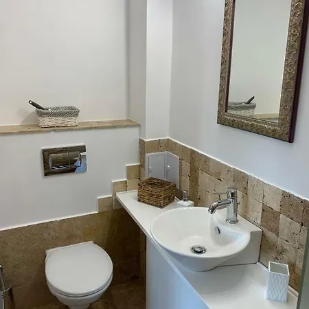 Apartamento I *